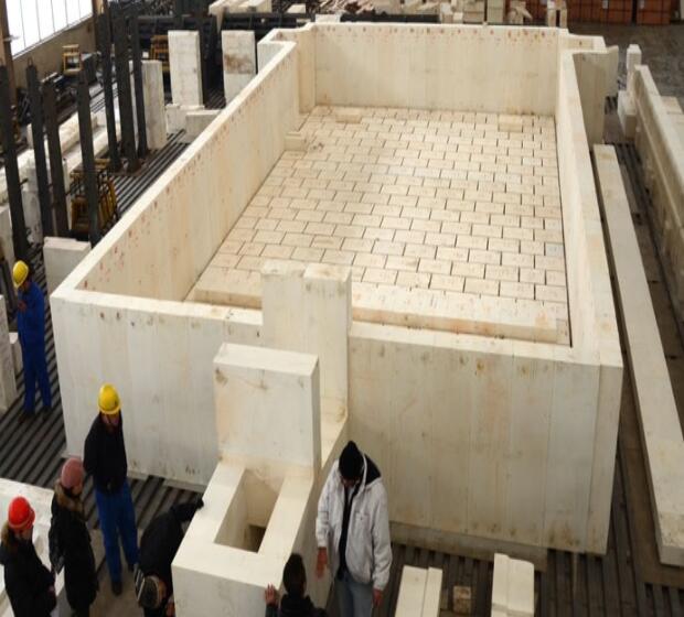 鋯剛玉磚在實(shí)際應(yīng)用中需要注意避免出現(xiàn)哪些現(xiàn)象